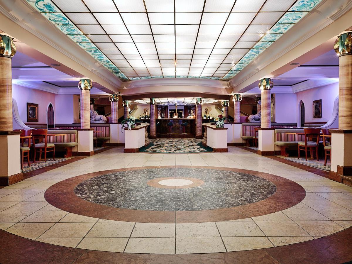 Hotel Pichlmayrgut Шладминг Экстерьер фото